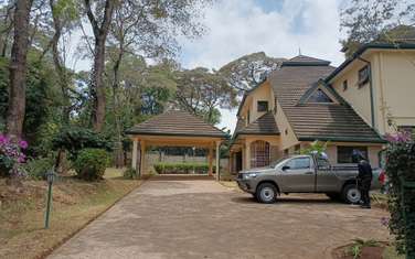 10 Bed House with En Suite at Hardy Estate.