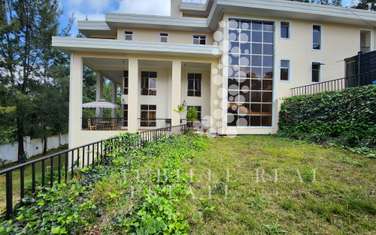 6 Bed House with En Suite in Kitisuru