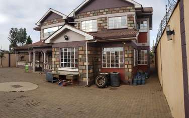 7 Bed House with En Suite at Landless Estate