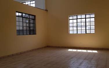 9,000 ft² Warehouse with Service Charge Included at Bypass