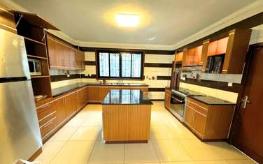 4 Bed House with En Suite at Nyari Estate - Red Hill Drive