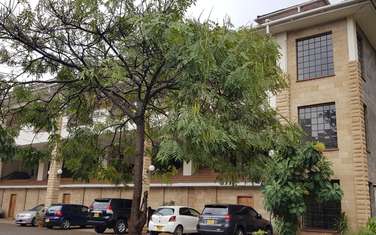 4 Bed Townhouse with En Suite at Riara Road