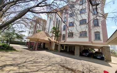 3 Bed Apartment with En Suite at Riverside Drive