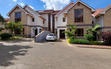 5 Bed Townhouse with En Suite at Amboseli Lane