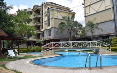 Serviced 1 Bed Apartment with En Suite at Ngala