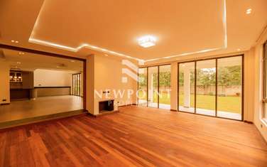 5 Bed Villa with En Suite in Karen