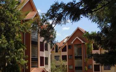 2 Bed Apartment with En Suite at Fourways Junction Estate