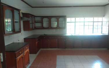 5 bedroom house for rent in Runda