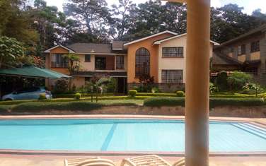 Serviced 1 Bed Apartment with En Suite in Rosslyn