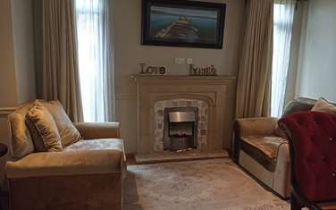 5 Bed Townhouse with En Suite in Lavington