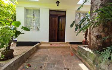 Furnished 1 bedroom house for rent in Kitisuru