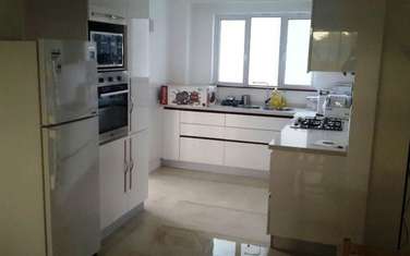 Furnished 2 Bed Apartment with En Suite in Rhapta Road