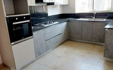 Serviced 3 Bed Apartment with En Suite in General Mathenge
