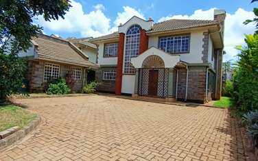 4 Bed House with En Suite at Paradise Lost Road