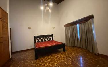 5 Bed Townhouse with En Suite in Lavington
