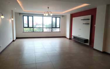3 Bed Apartment with En Suite at Located In Parklands Few Minutes Drive To Gigiri