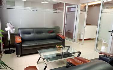 891 ft² Office with Lift in Kilimani