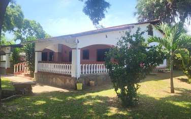 3 Bed House with Garden in Malindi
