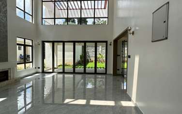 5 Bed House with En Suite at Convent Drive