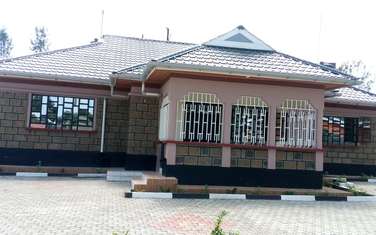 3 Bed House with En Suite at Zaburi