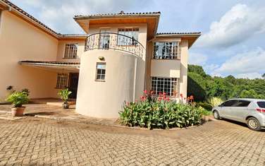 3 Bed Townhouse with En Suite at Peponi Road