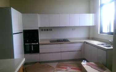 3 Bed Apartment with En Suite in Parklands