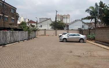 2 Bed Apartment with En Suite at Parklands Near Avenue Hospital.