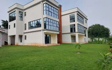 5 Bed House with En Suite at Thigiri Road