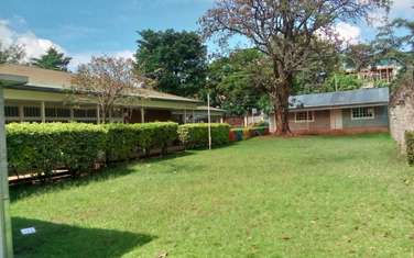 Commercial Property with Parking in Lavington