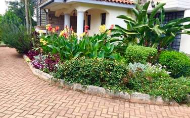 5 Bed Townhouse with En Suite at Nyali