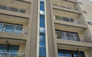 3 Bed Apartment with Lift in Parklands