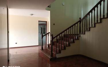 7 Bed House with En Suite at Benin Dr