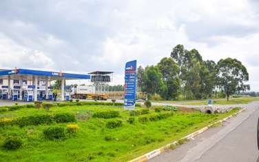 5,000 ft² Land at Ngata