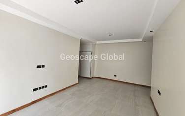 4 Bed Apartment with En Suite in Westlands Area