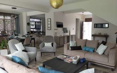 3 Bed Villa with En Suite in Runda