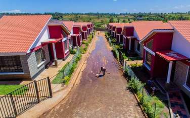 4 Bed House with En Suite at Off Thika Highway