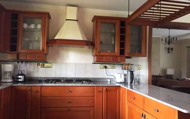 4 Bed Townhouse with En Suite at Ridgeways