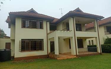 4 Bed Townhouse with Garage at Lavington