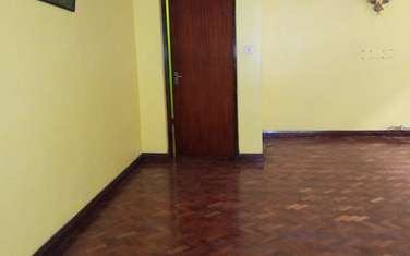 Serviced 2 Bed Apartment with En Suite at Sports Road
