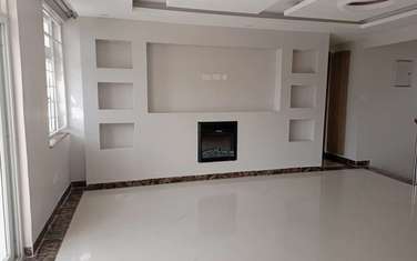 5 bedroom apartment for rent in Lavington