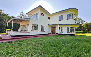 6 Bed House with En Suite in Rosslyn