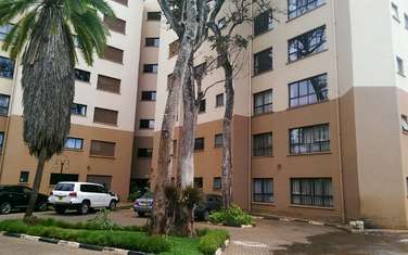 Serviced 4 Bed Apartment with Swimming Pool in Brookside