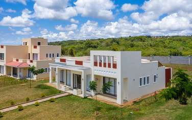 2 Bed House with En Suite in Vipingo