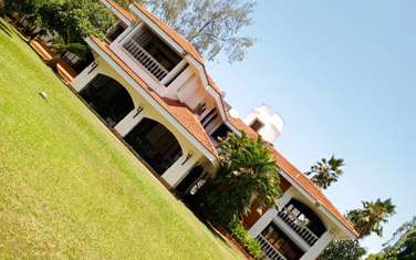 5 Bed House with En Suite at Nyali