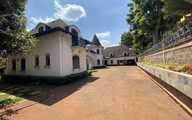 6 Bed House with En Suite in Kitisuru
