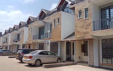 4 Bed Townhouse with En Suite in Gikambura