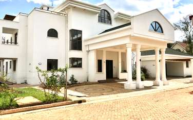 7 Bed Townhouse with En Suite at Ndege Road