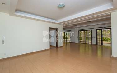 3 Bed Apartment with Swimming Pool at Riverside Drive