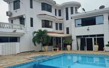 5 Bed House with En Suite in Nyali Area
