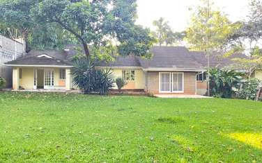 4 Bed House with Garden at Lavington